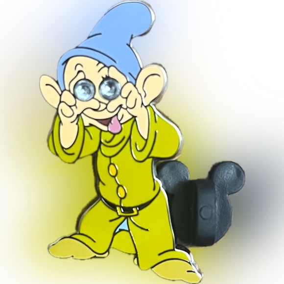 Disney Trading Pin Dopey from Snow White and the Seven Dwarfs - Picture 1 of 2